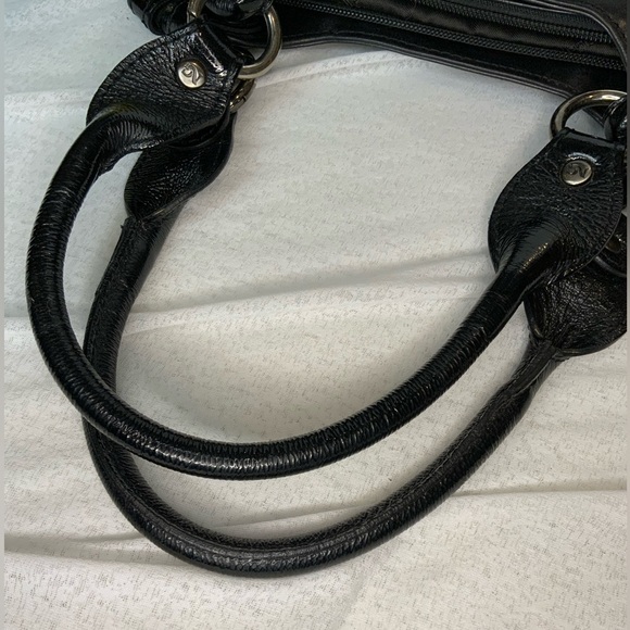 NERO GIARDINI Black Leather Handbag Patent Leather Handles with Metal Details - Picture 7 of 9